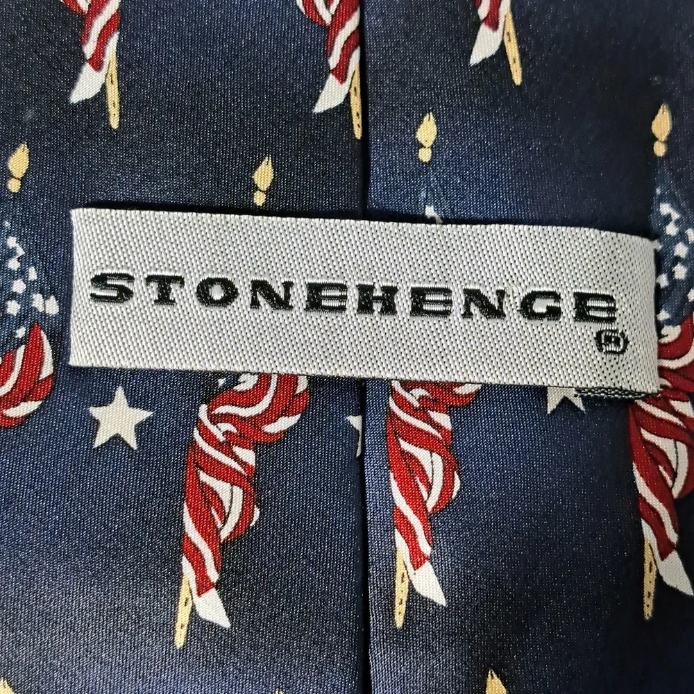 Vintage Stonehenge Men's Tie 100% Silk Tie Patriotic Blue,‎ Red, & White